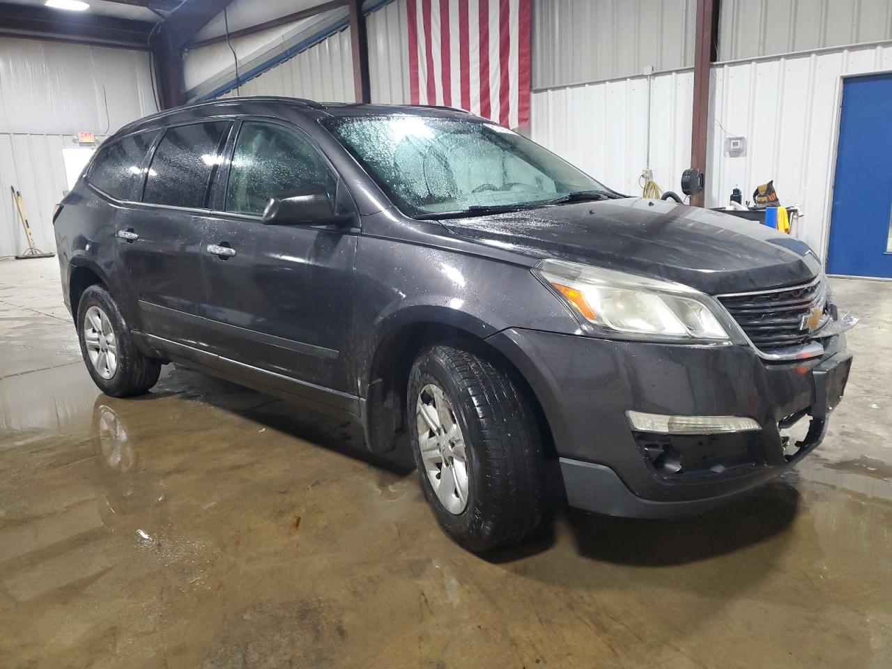 2014 CHEVROLET TRAVERSE LS photo 7