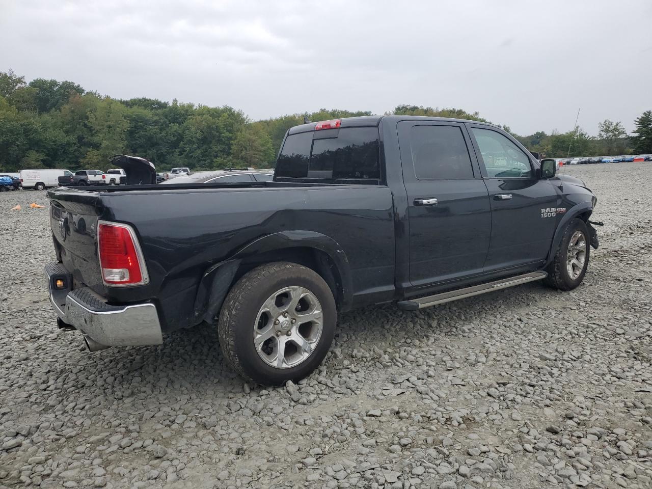 2016 DODGE 1500 photo 3