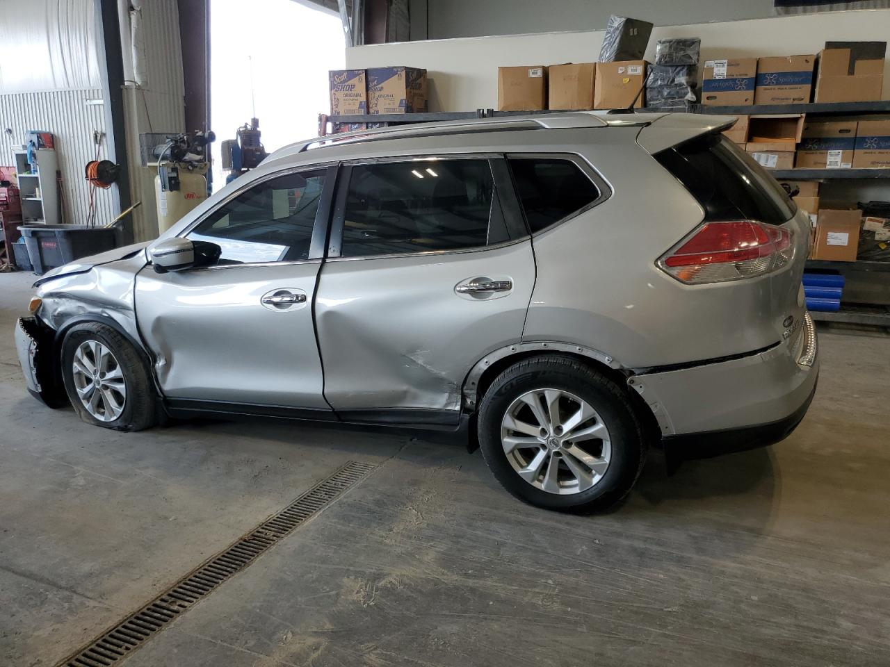2016 NISSAN ROGUE S photo 4