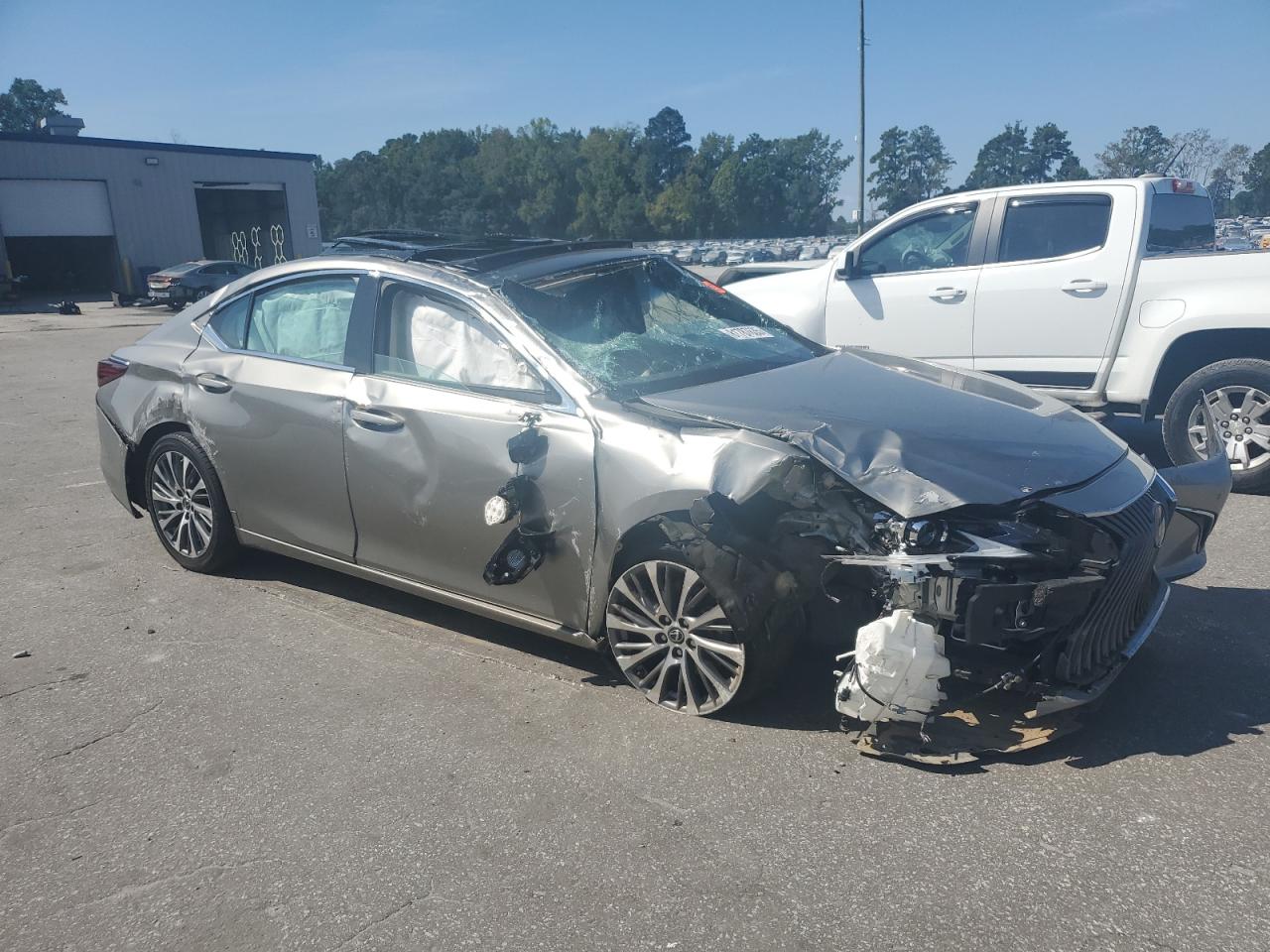 2019 LEXUS ES 350 photo 4