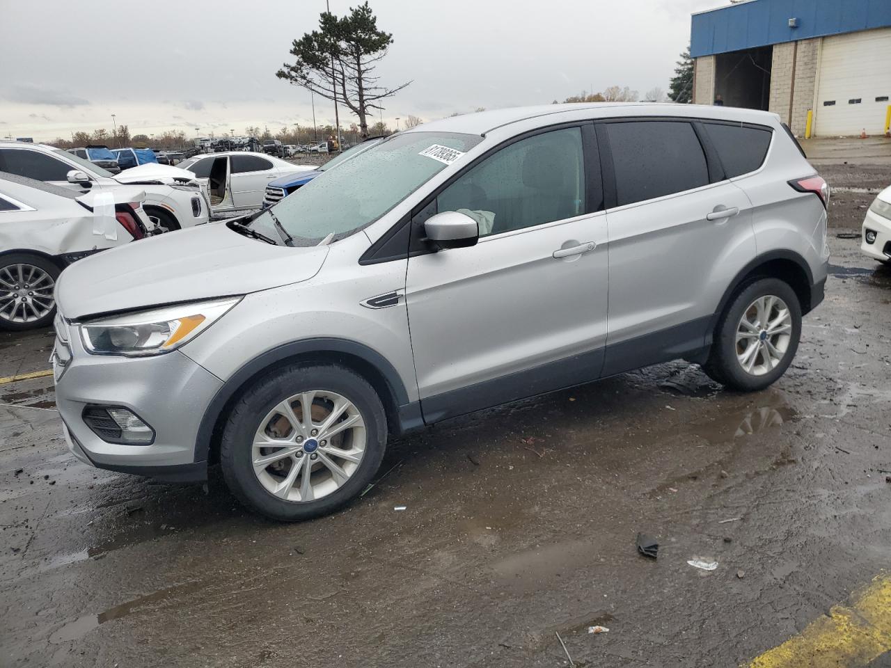 2017 FORD ESCAPE