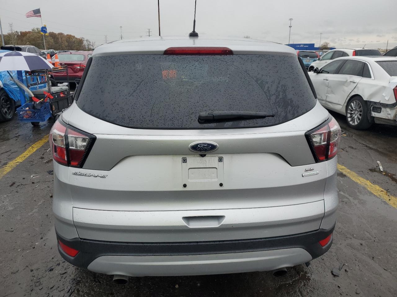 2017 FORD ESCAPE SE photo 16