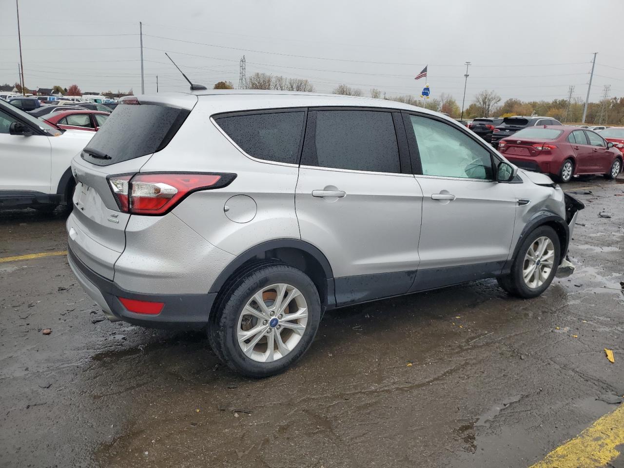 2017 FORD ESCAPE SE photo 7