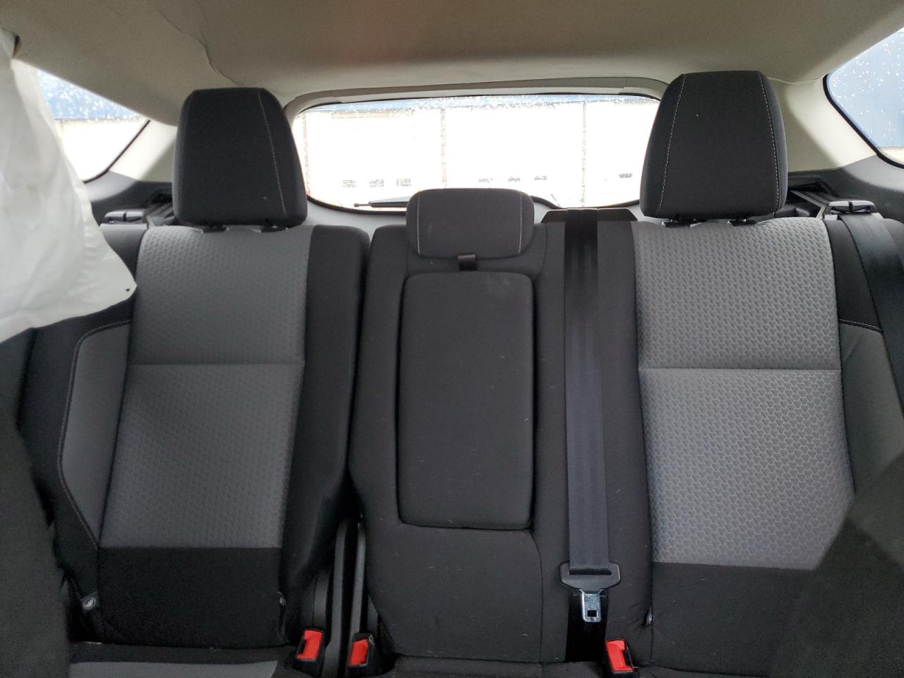 2017 FORD ESCAPE SE photo 28