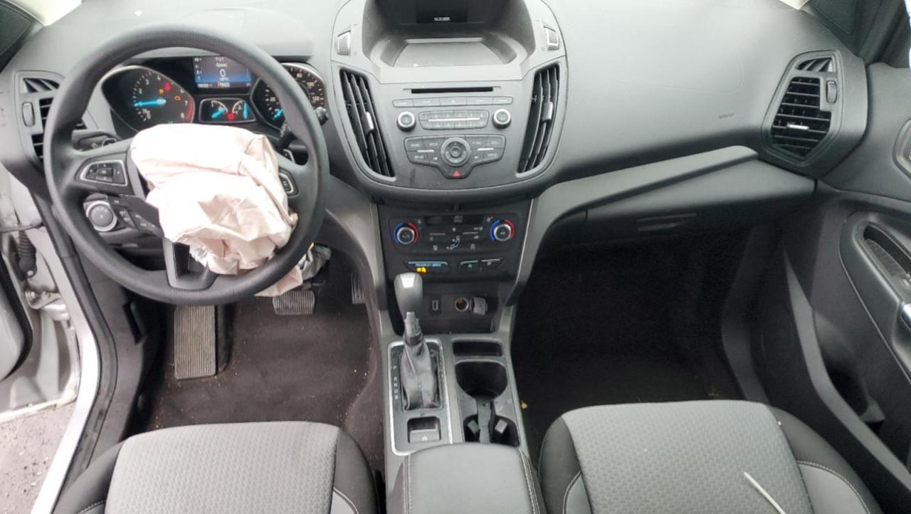 2017 FORD ESCAPE SE photo 22