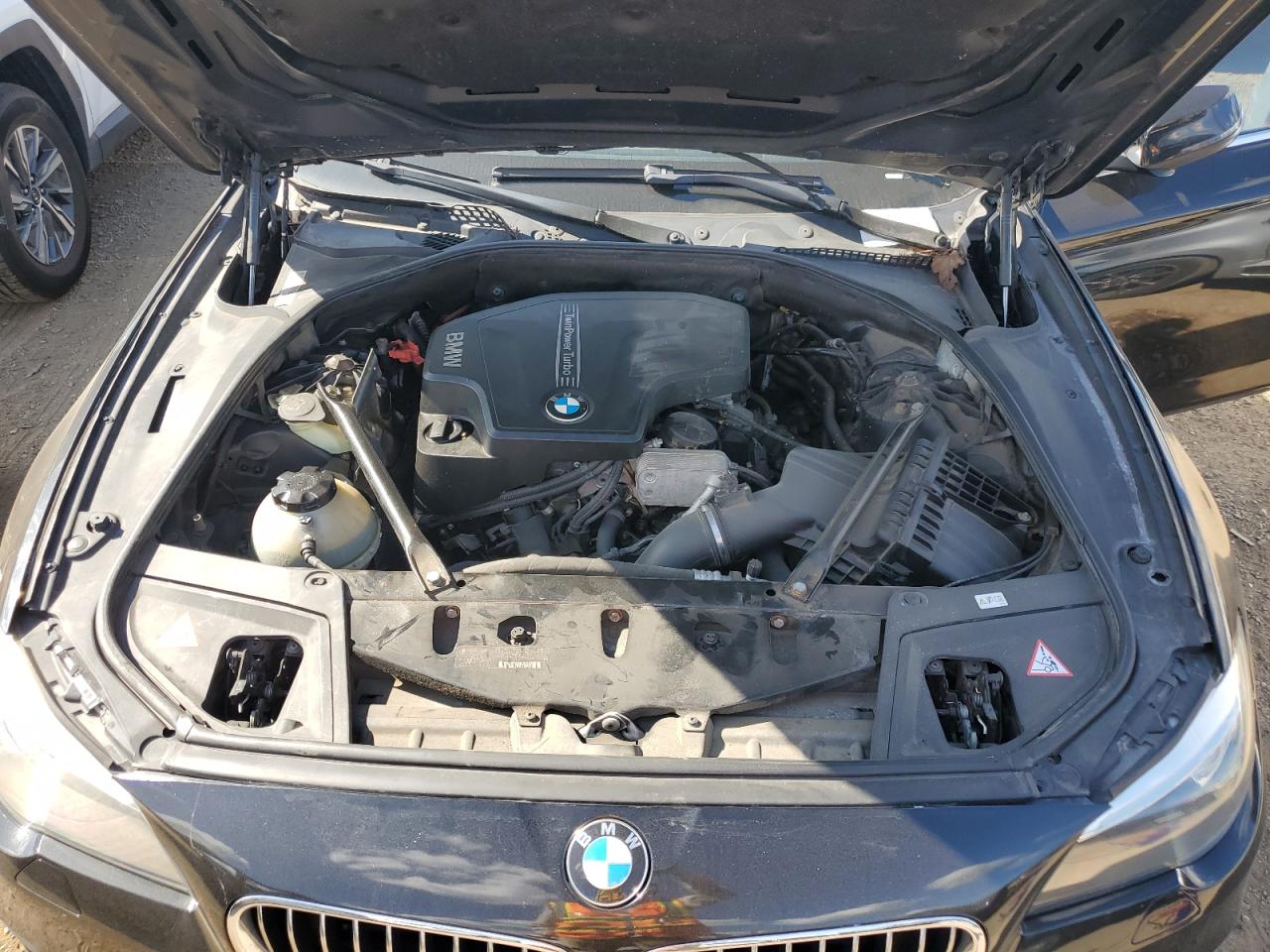 2014 BMW 528 XI photo 21