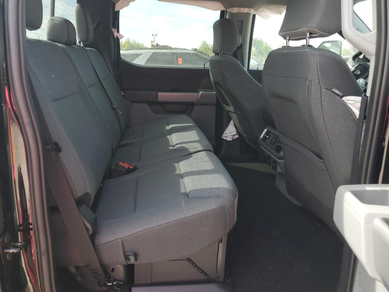 2025 FORD F150 XLT photo 10