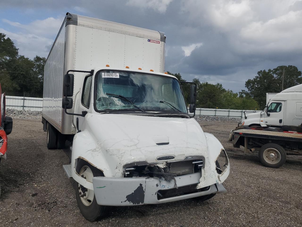 2020 FREIGHTLINER M2 106 MEDIUM DUTY photo 4