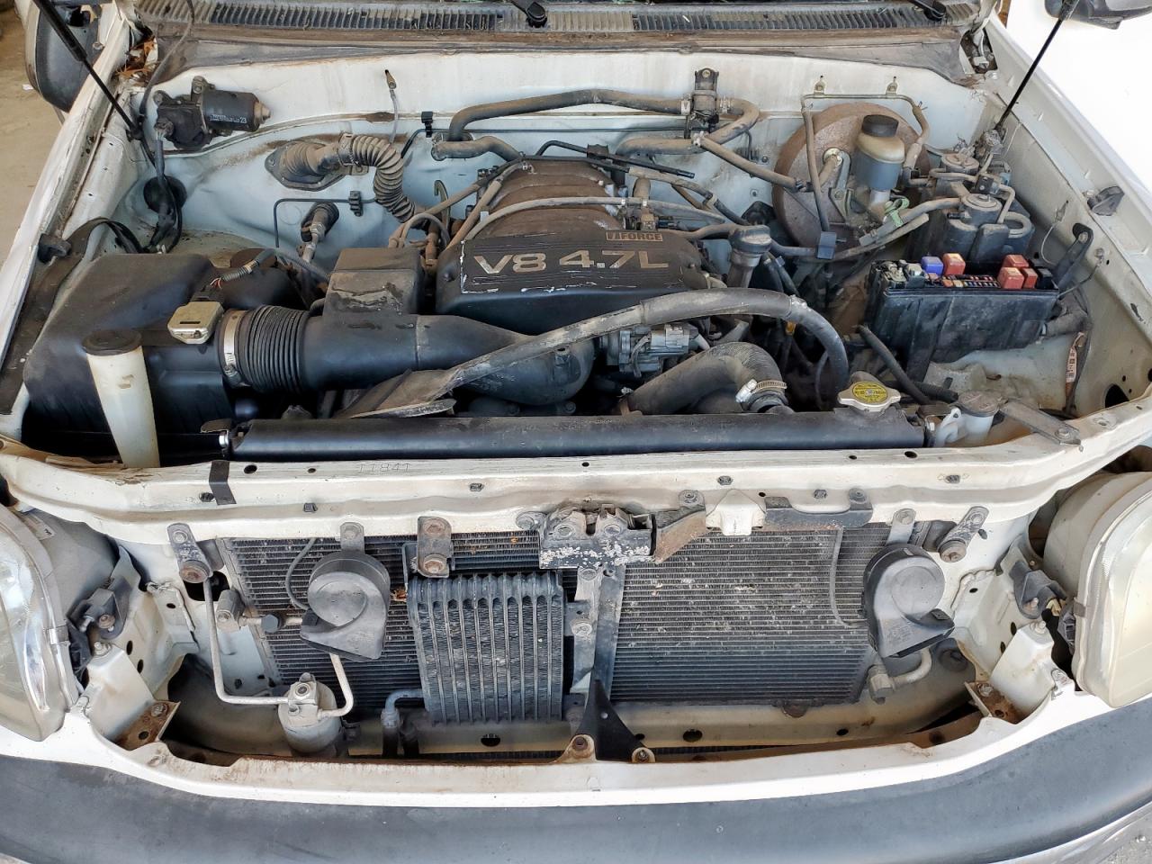 2001 TOYOTA TUNDRA photo 21