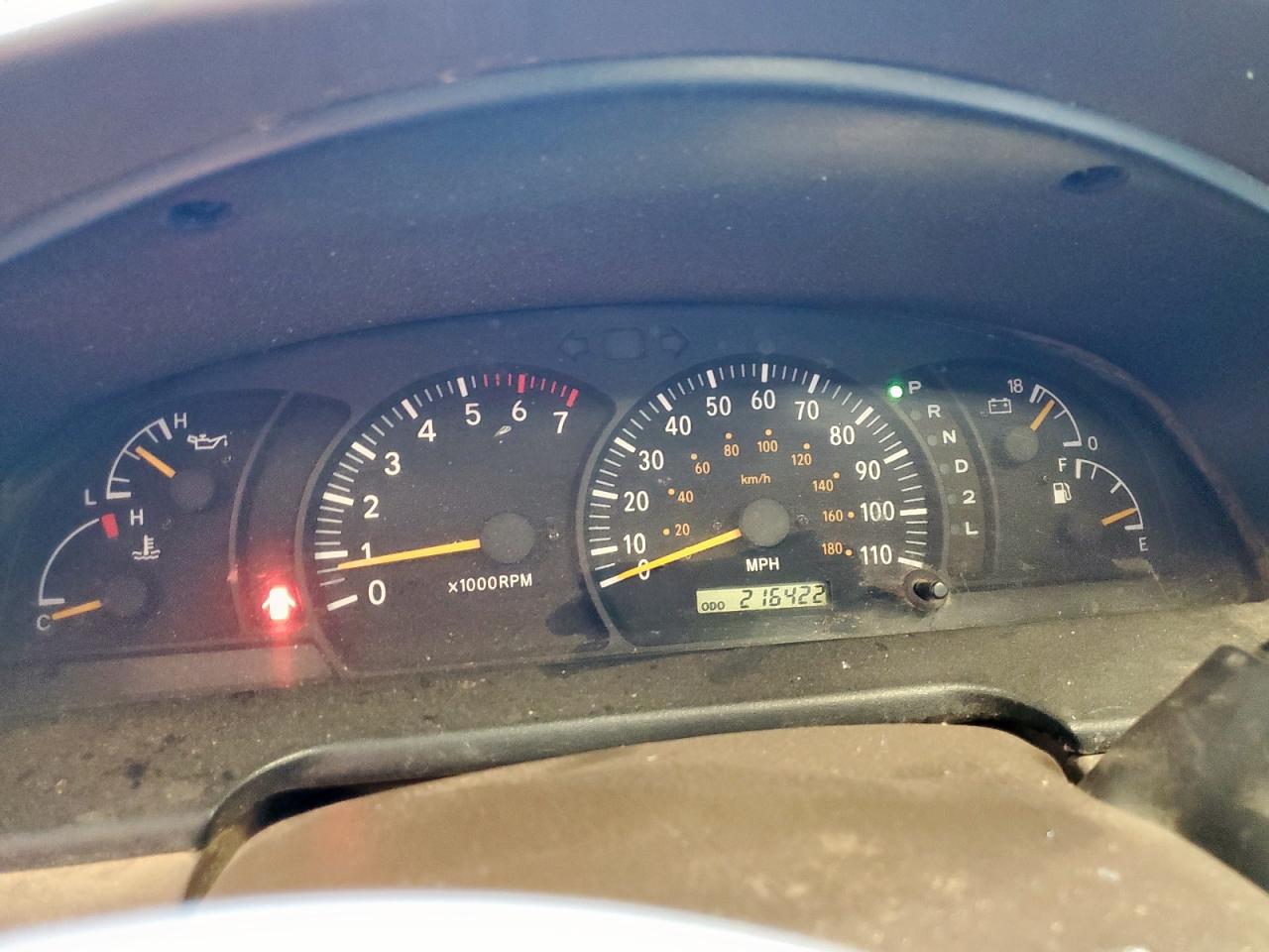 2001 TOYOTA TUNDRA photo 17