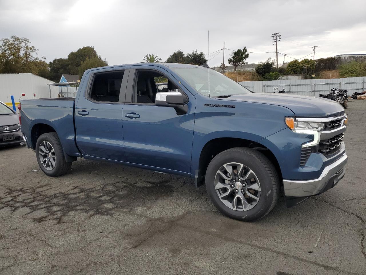 2024 CHEVROLET SILVERADO photo 7