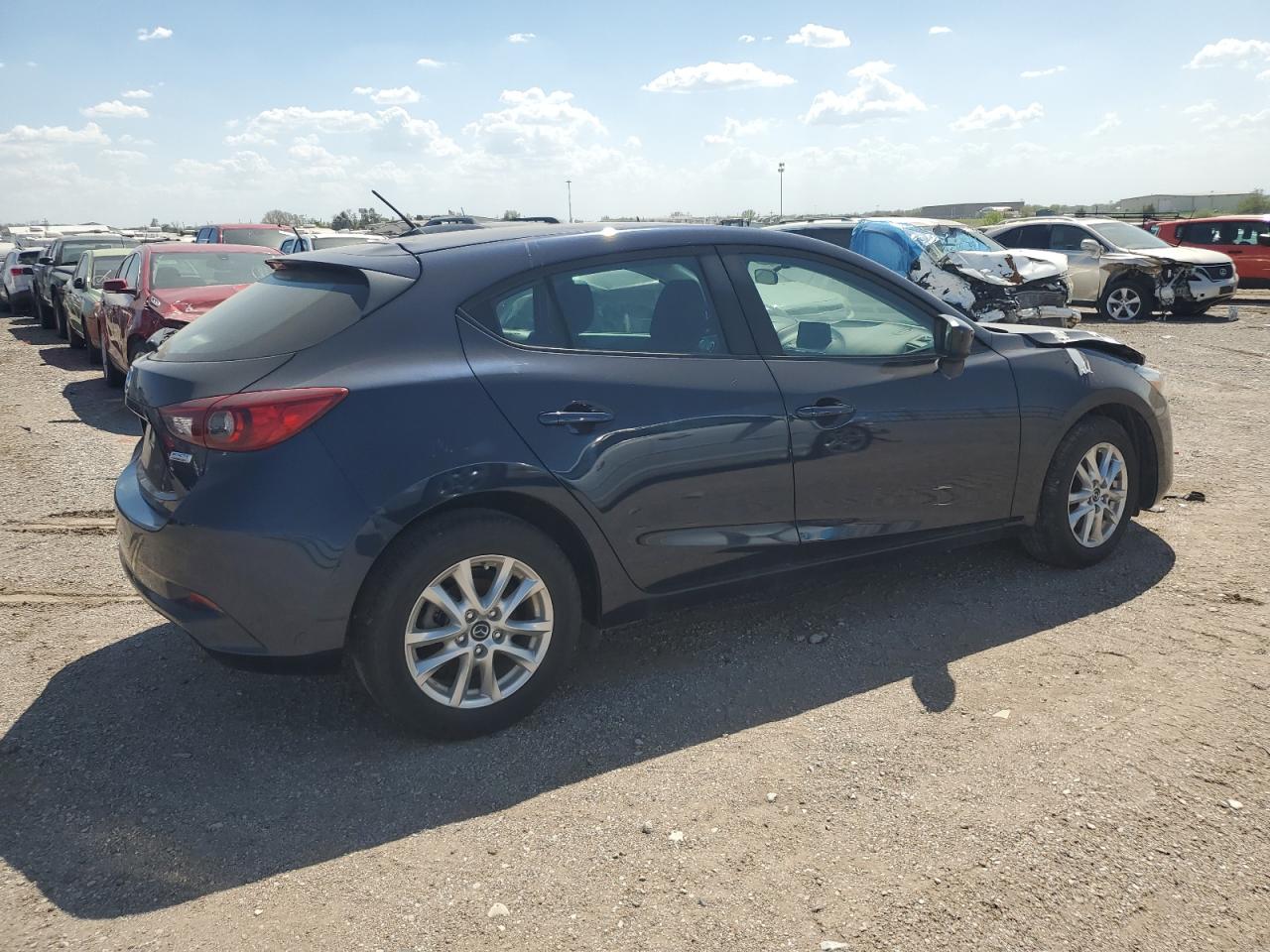 2017 MAZDA 3 SPORT photo 5