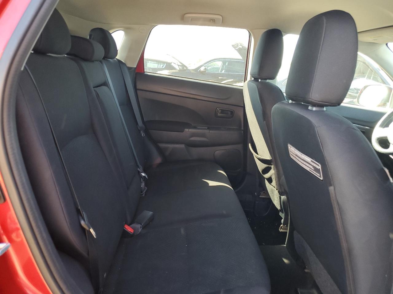 2015 MITSUBISHI OUTLANDER SPORT ES photo 19