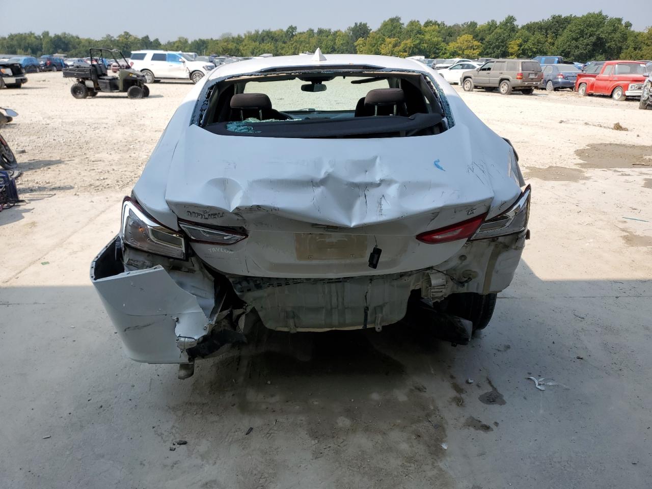 2018 CHEVROLET MALIBU LT photo 16
