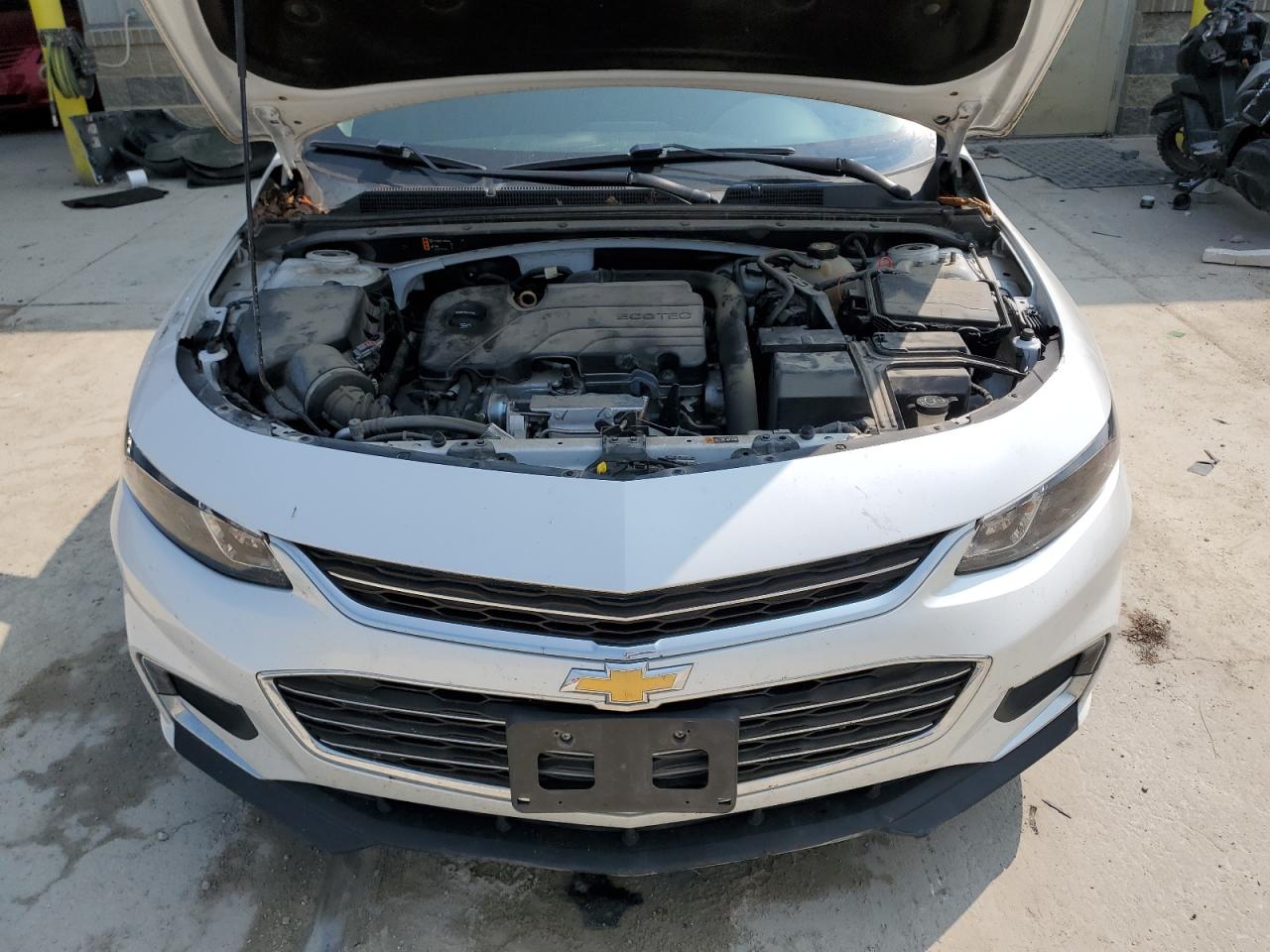 2018 CHEVROLET MALIBU LT photo 31