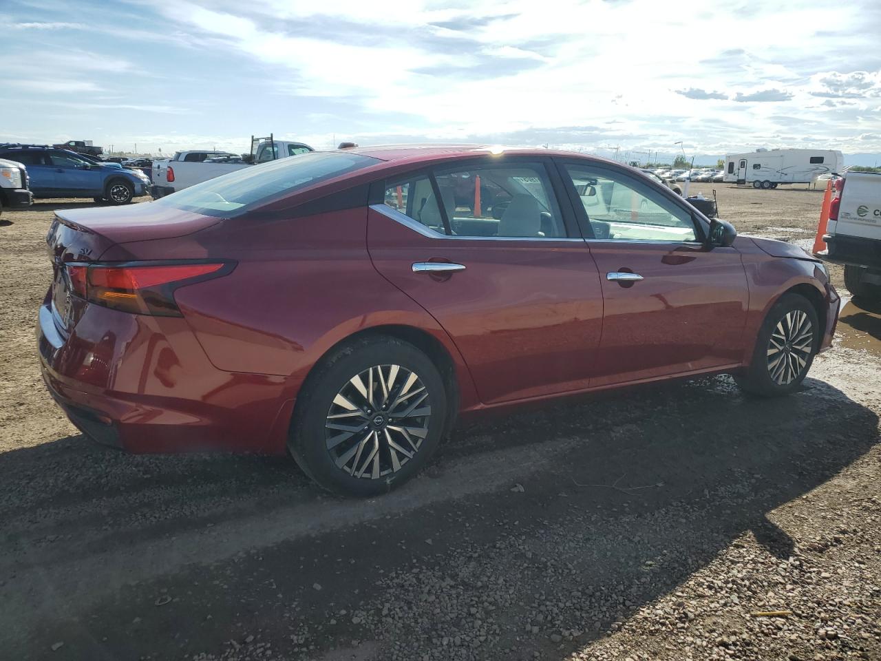 2024 NISSAN ALTIMA SV photo 5