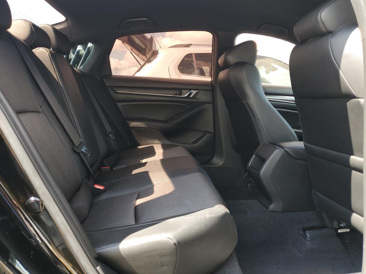 2020 HONDA ACCORD SPORT photo 10