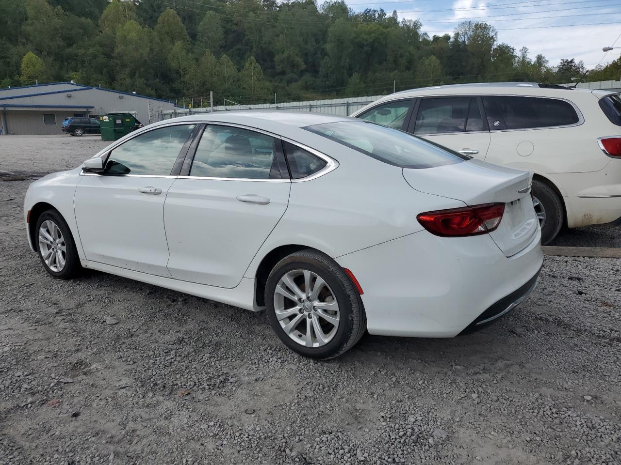 2015 CHRYSLER 200 LIMITED photo 4