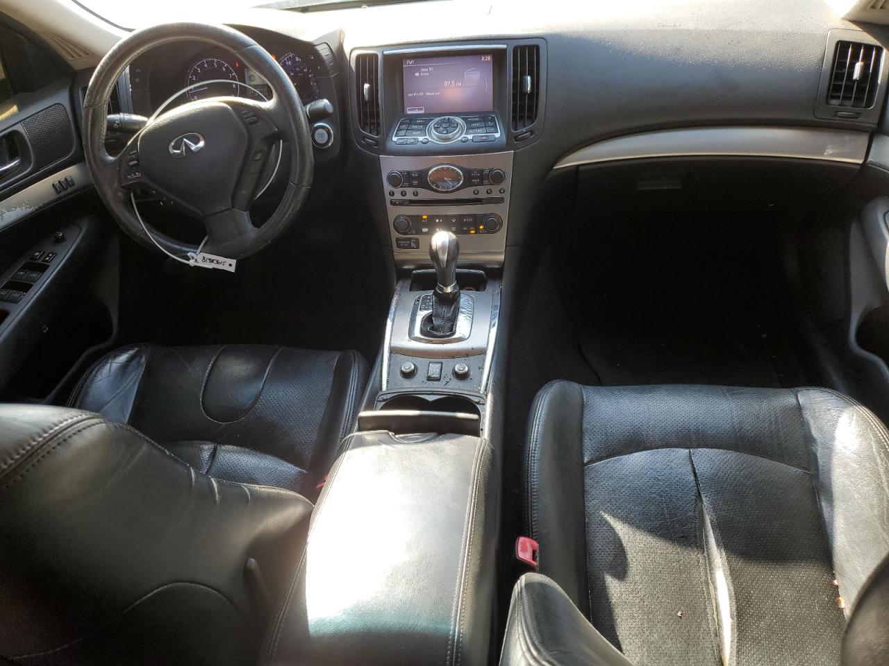 2011 INFINITI G37 photo 15