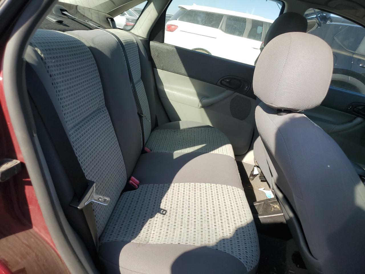 2006 FORD FOCUS ZX4 photo 19