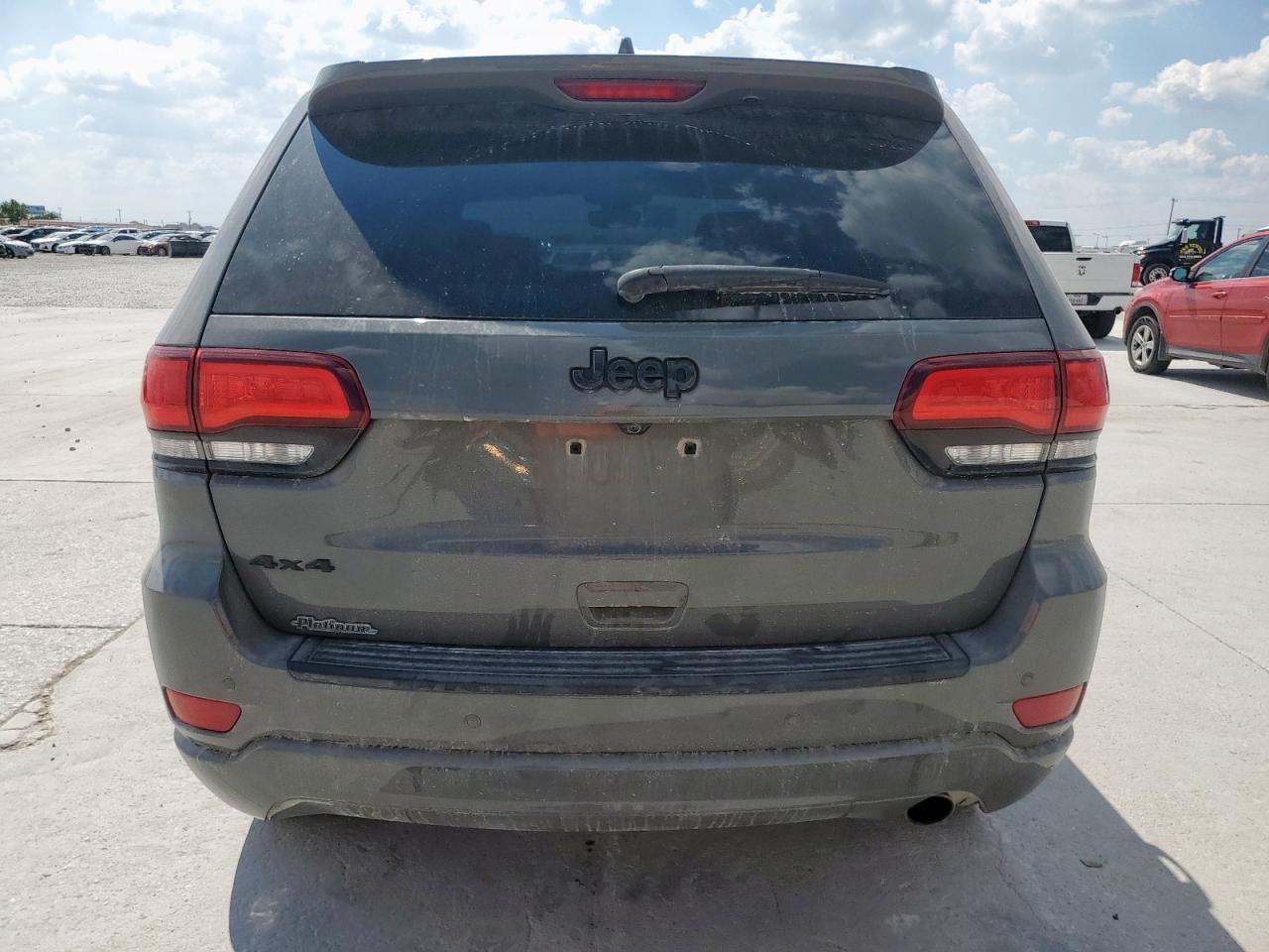 2022 JEEP GRAND CHEROKEE LAREDO E photo 16