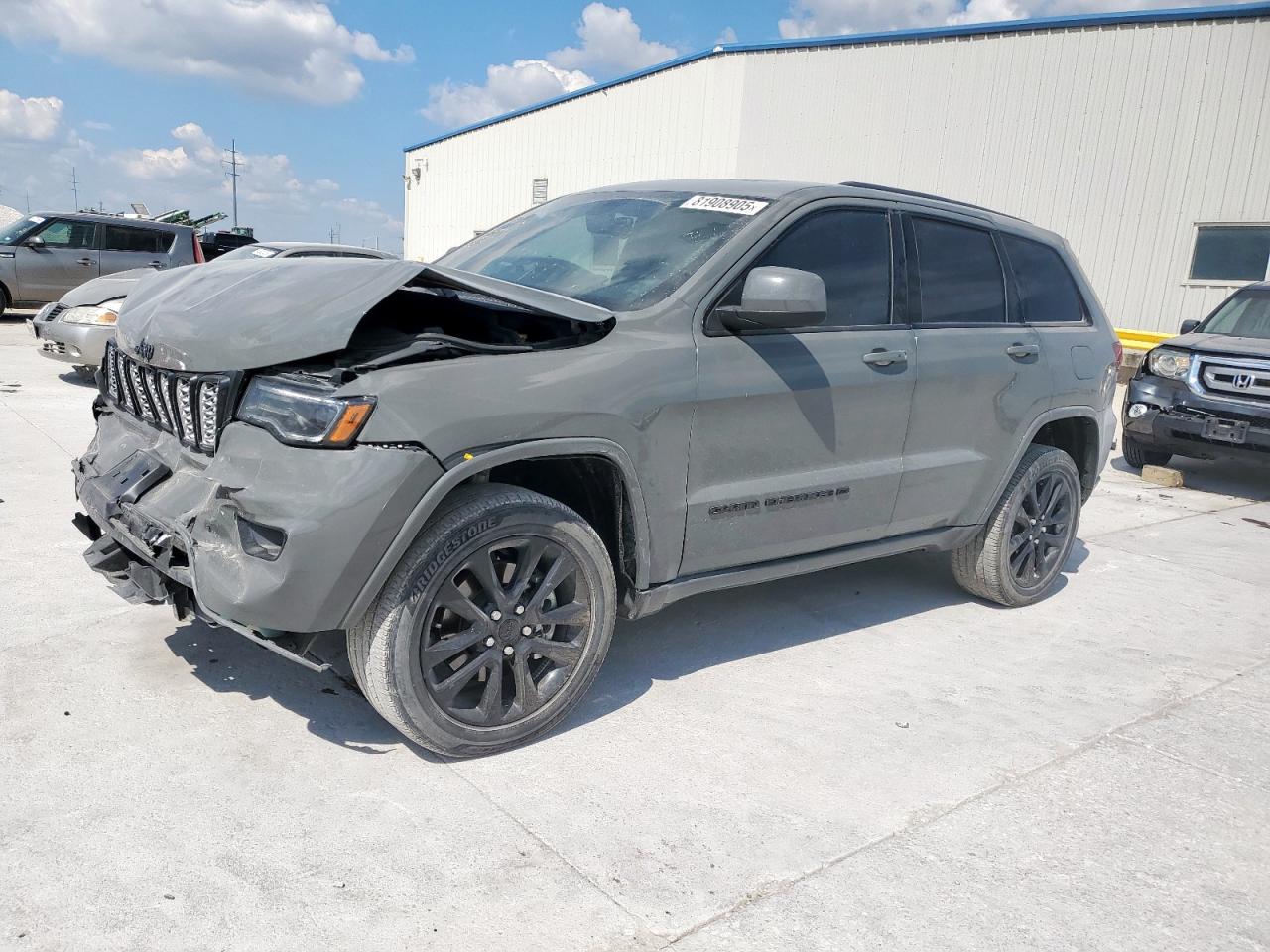 2022 JEEP GRAND CHEROKEE