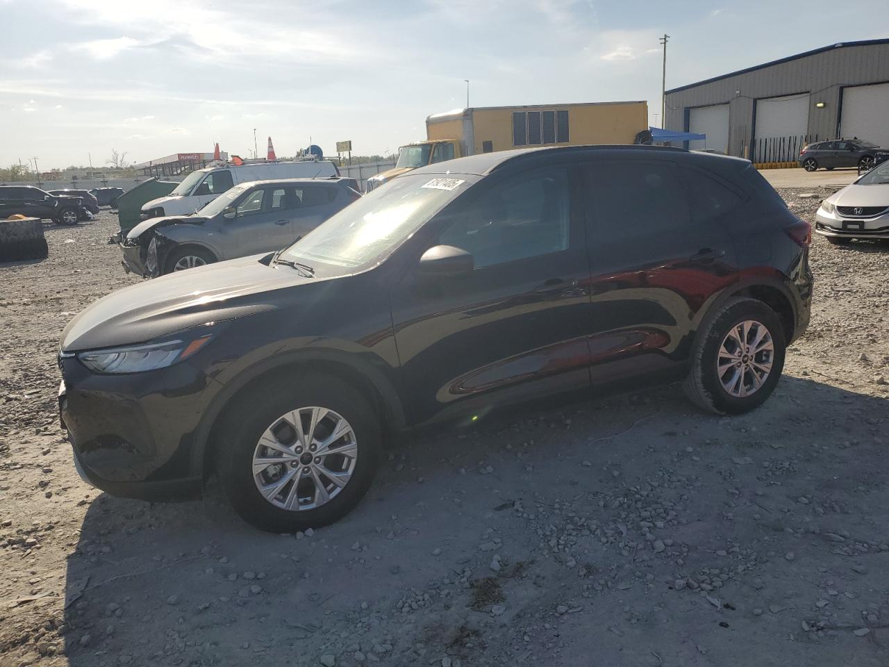 2025 FORD ESCAPE