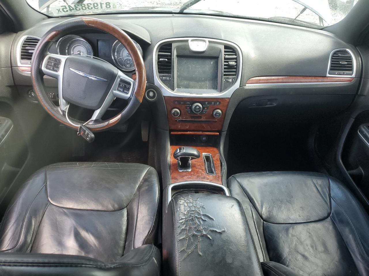 2014 CHRYSLER 300 photo 15
