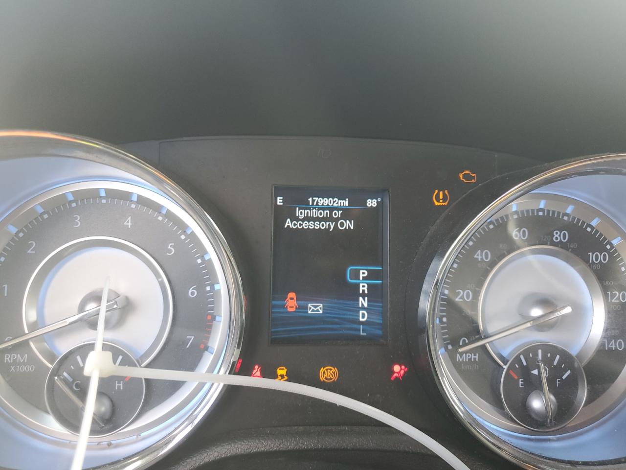 2014 CHRYSLER 300 photo 17