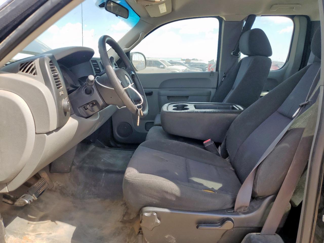 2011 GMC SIERRA photo 7