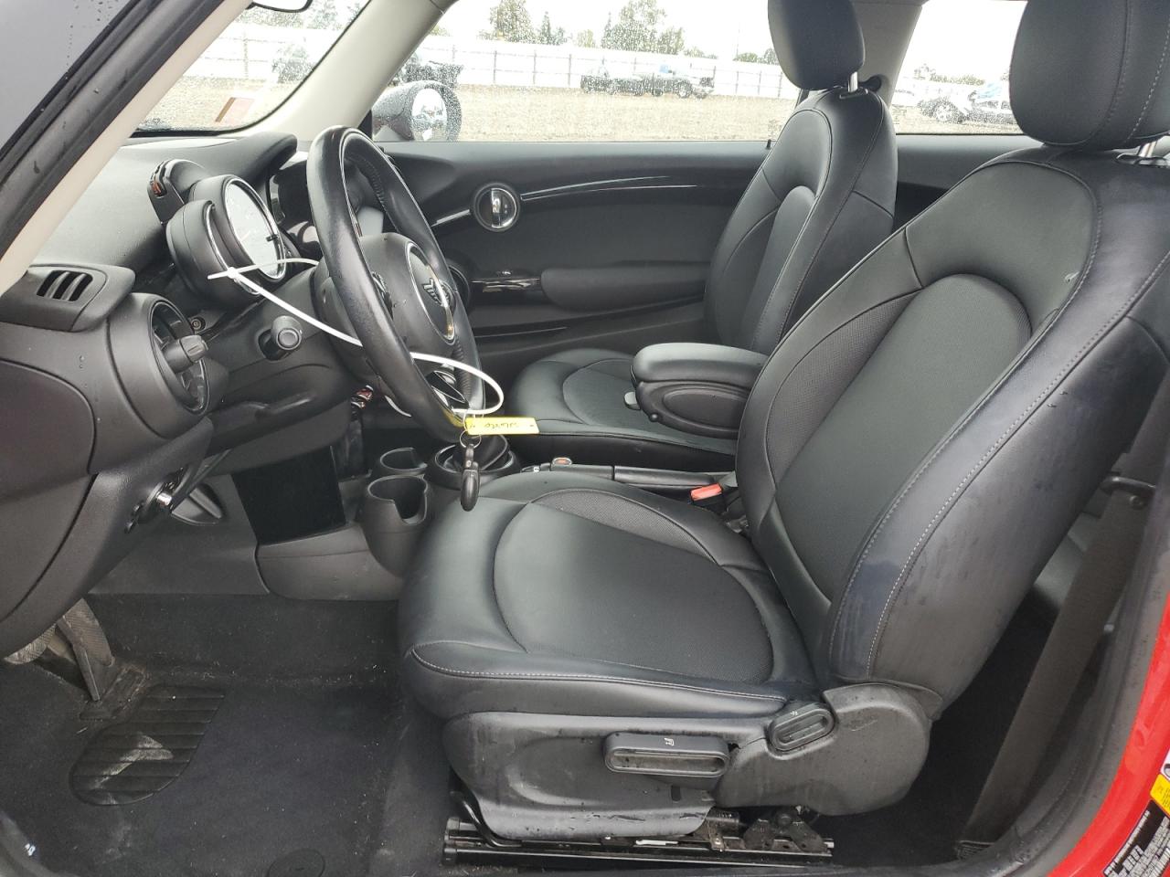 2019 MINI COOPER photo 7