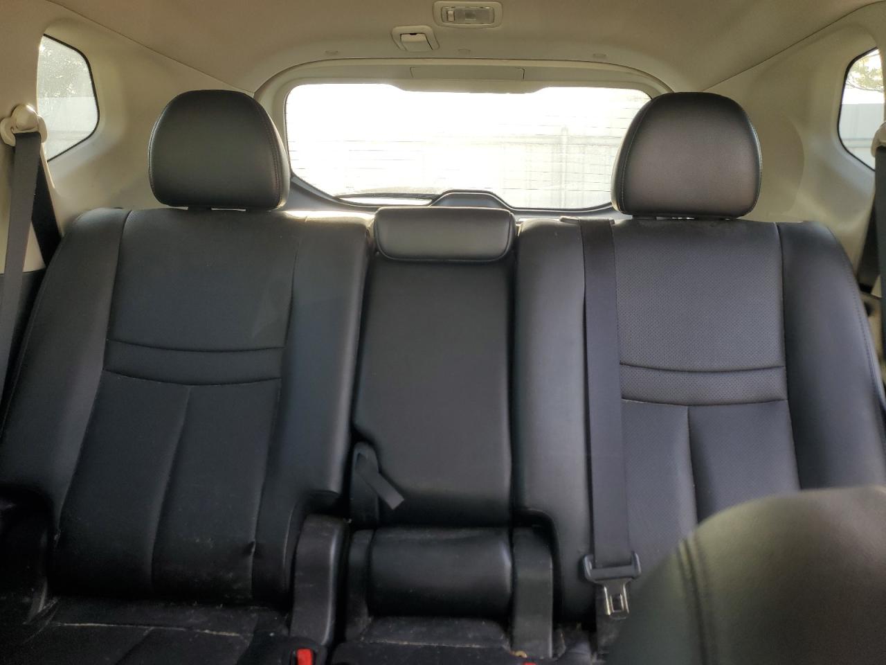 2017 NISSAN ROGUE SV photo 10