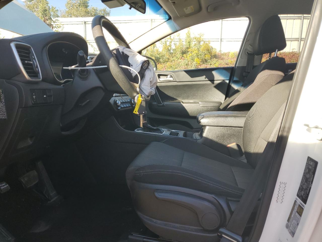 2021 KIA SPORTAGE LX photo 7
