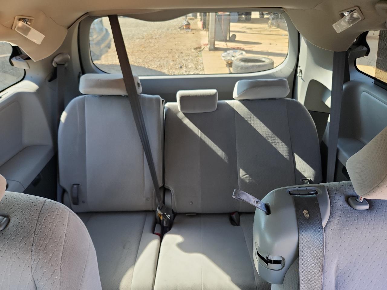 2020 TOYOTA SIENNA photo 10