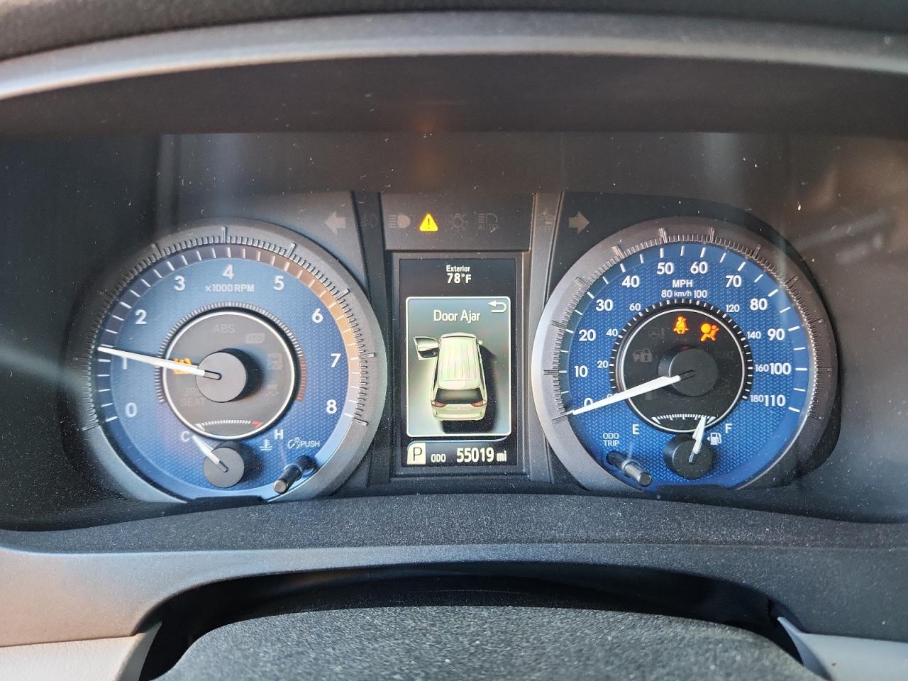 2020 TOYOTA SIENNA photo 9
