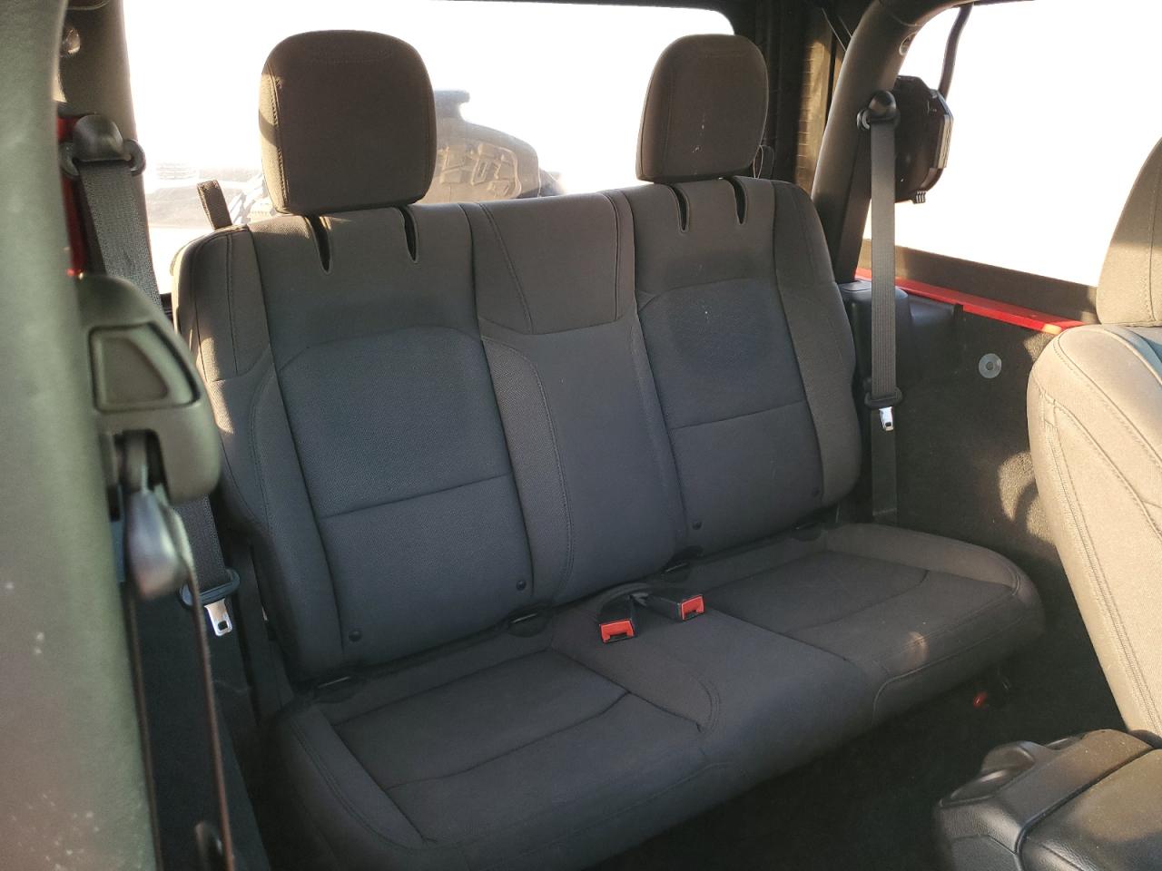 2019 JEEP WRANGLER SPORT photo 21