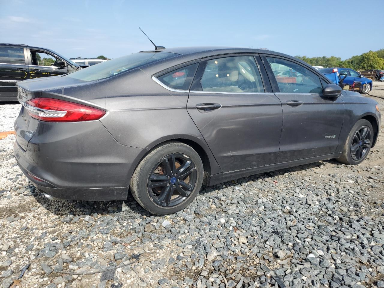 2018 FORD FUSION SE HYBRID photo 3