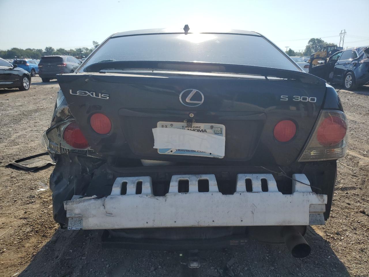 2003 LEXUS IS 300 photo 11