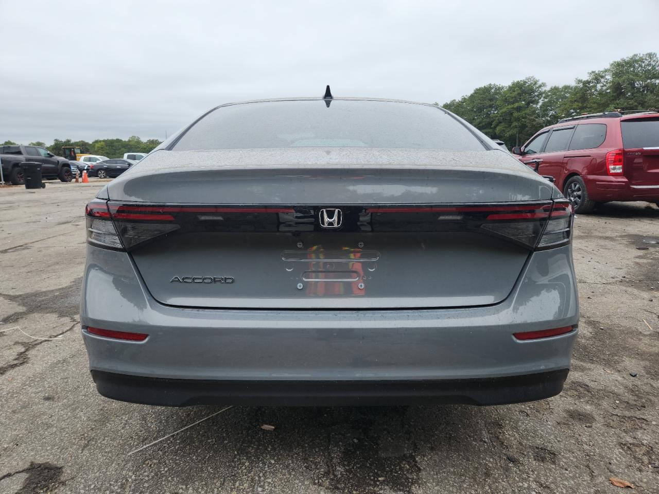 2025 HONDA ACCORD SE photo 11