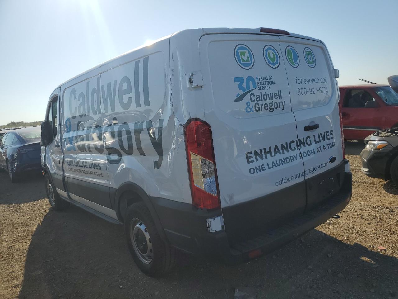 2025 FORD TRANSIT T-150 photo 3