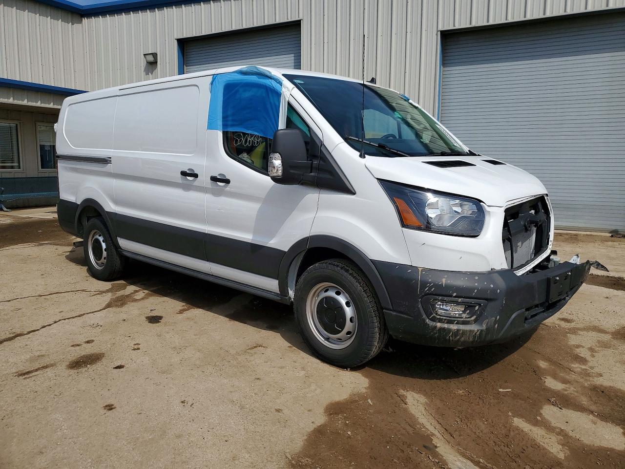 2025 FORD TRANSIT T-150 photo 8