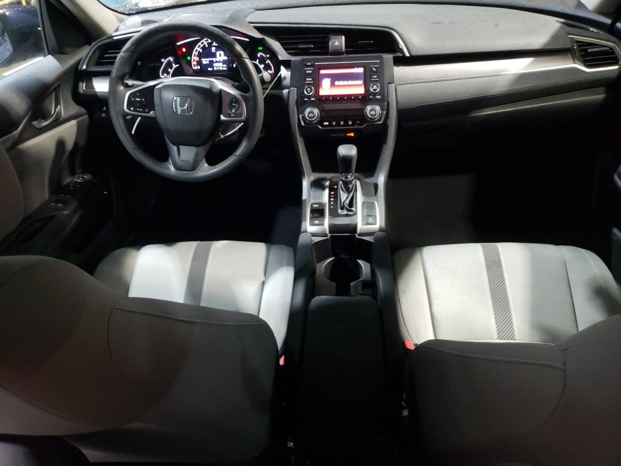 2016 HONDA CIVIC LX photo 8