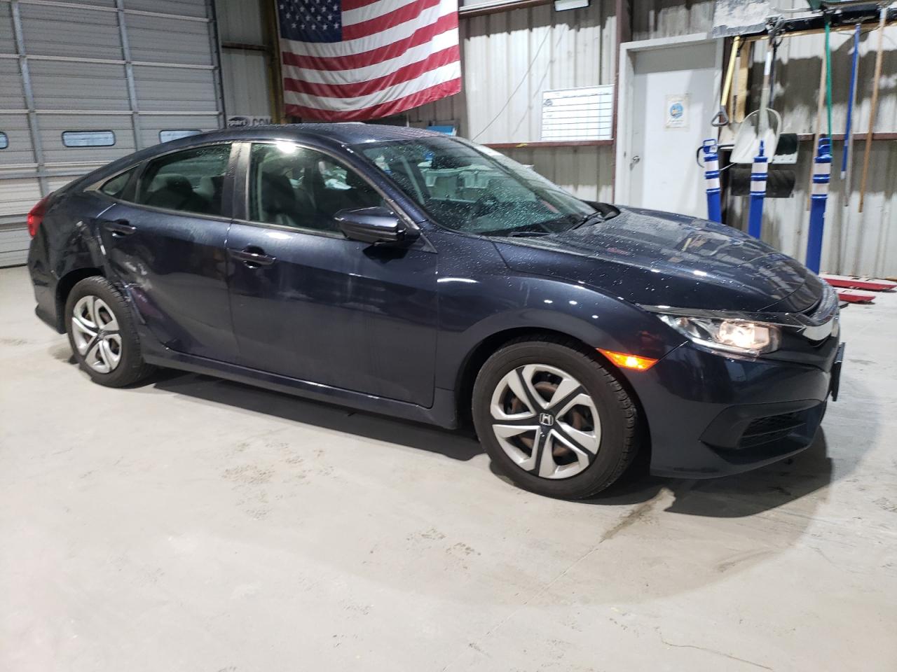 2016 HONDA CIVIC LX photo 4