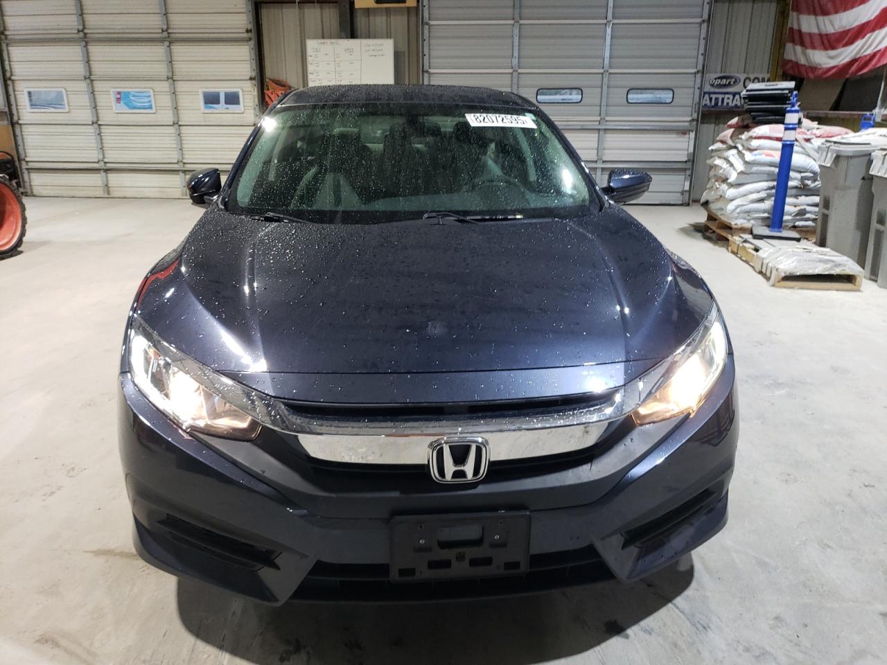 2016 HONDA CIVIC LX photo 5