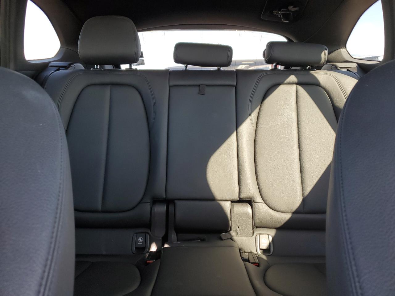 2016 BMW X1 XDRIVE28I photo 10