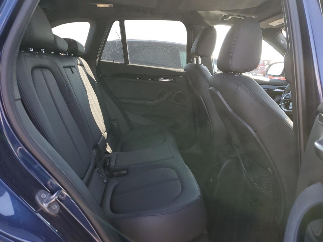 2016 BMW X1 XDRIVE28I photo 11