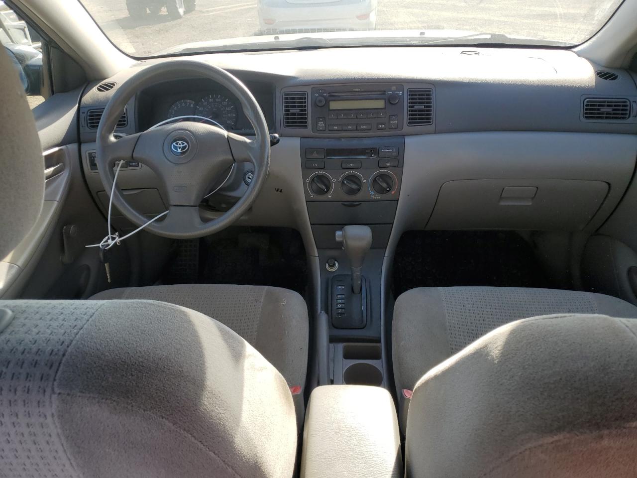 2006 TOYOTA COROLLA photo 15