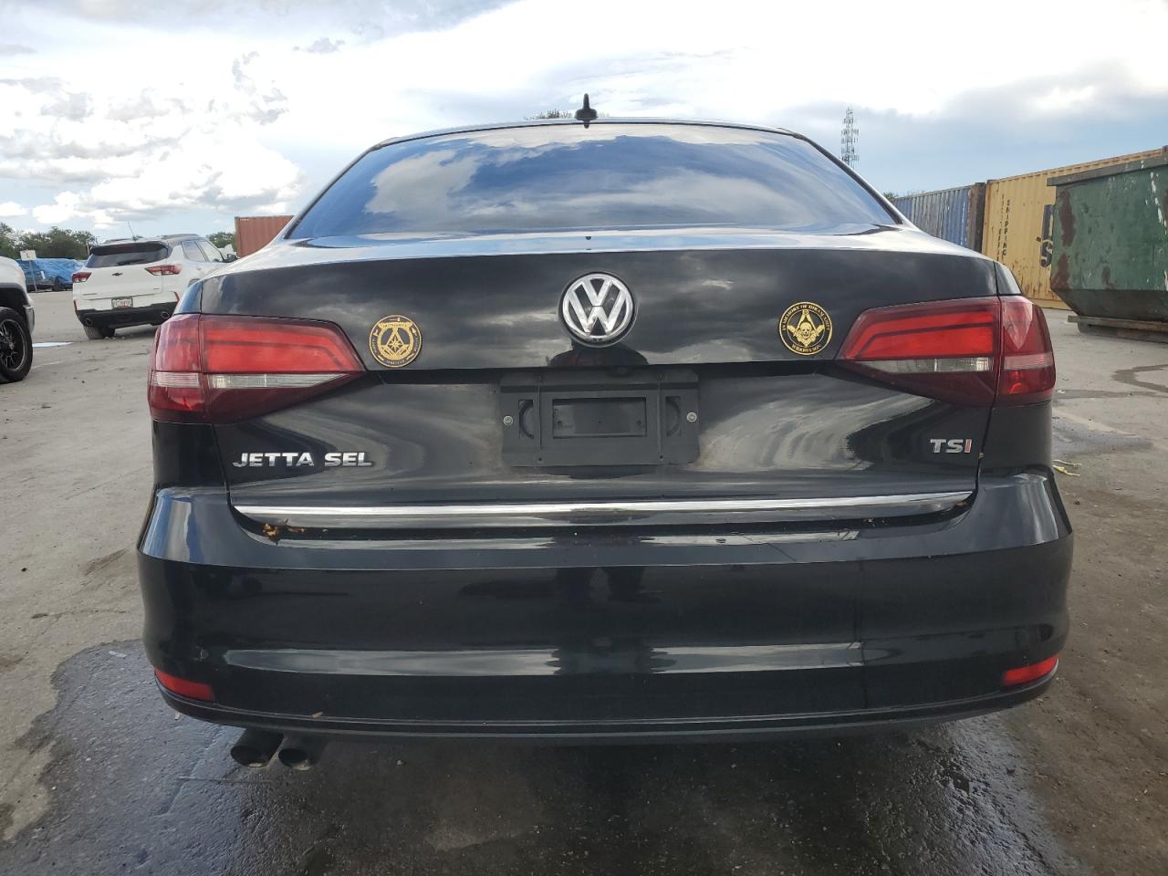 2017 VOLKSWAGEN JETTA SEL photo 11