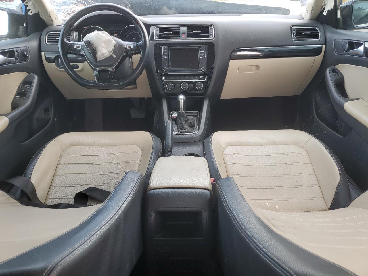 2017 VOLKSWAGEN JETTA SEL photo 15