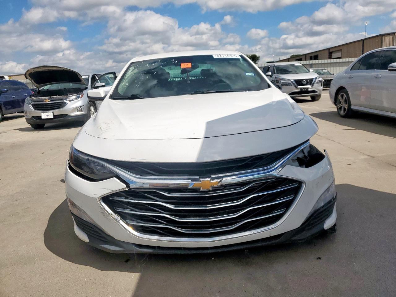 2020 CHEVROLET MALIBU LT photo 9